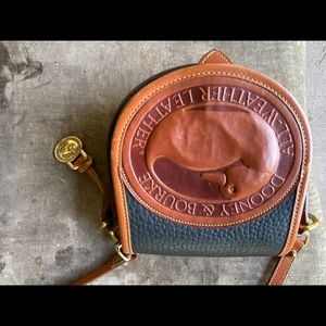 Rooney & Burke Vintage Crossbody bag